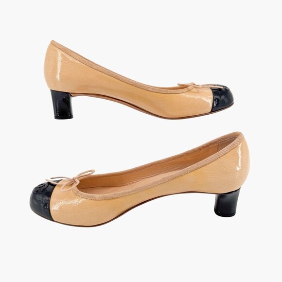 Chanel Beige CC Cap Toe Kitten Pumps Size 39.5 US 8.5-9 Two Tone Low Heel Bow - Picture 11 of 16